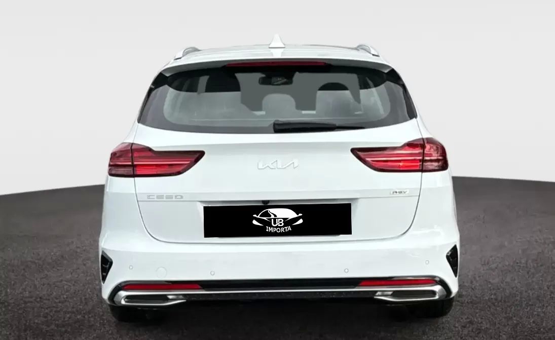 kia-ceed-sw-2022-hibrido-1580cc