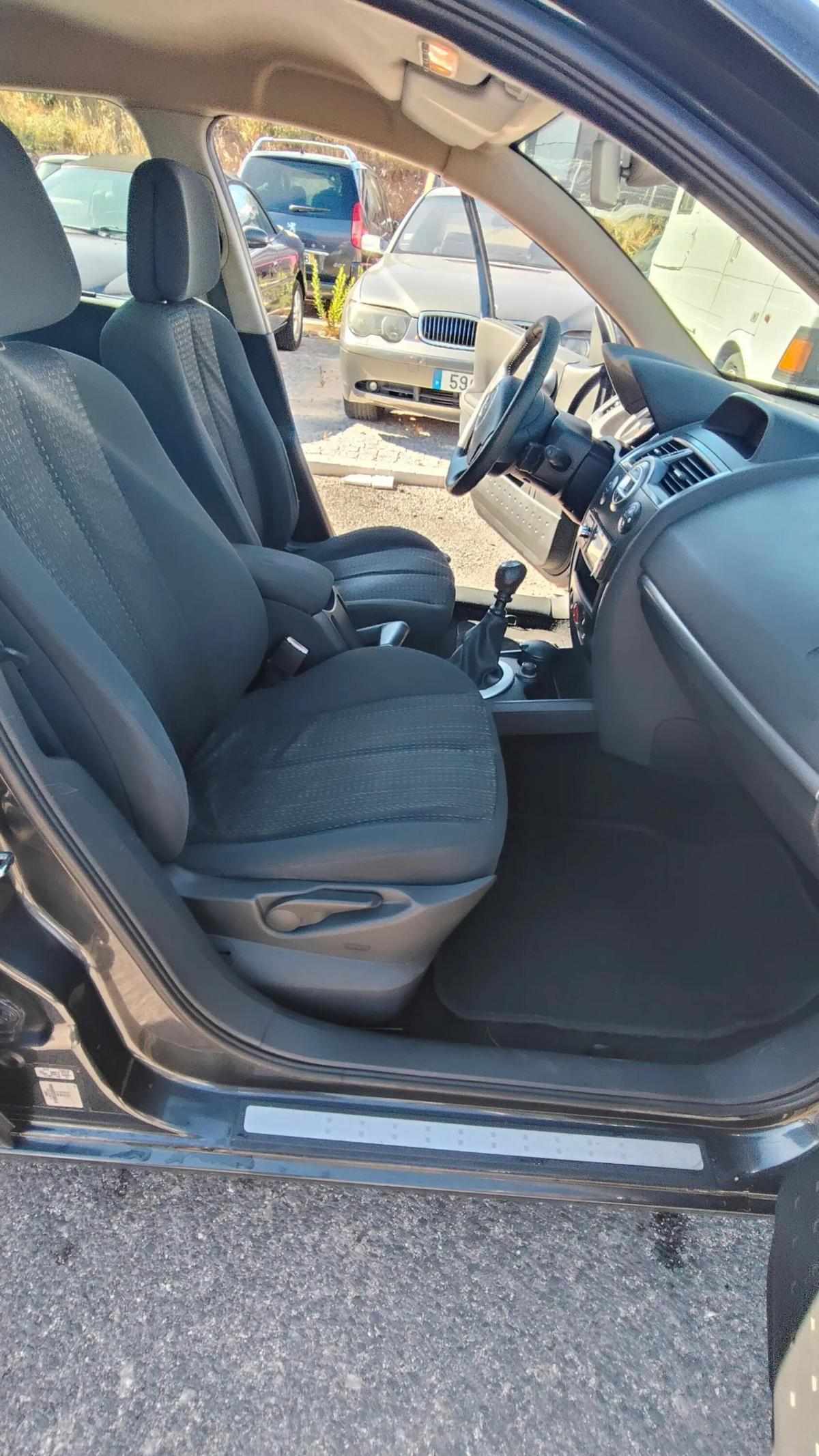 renault-megane-break-2008-diesel-1500cc