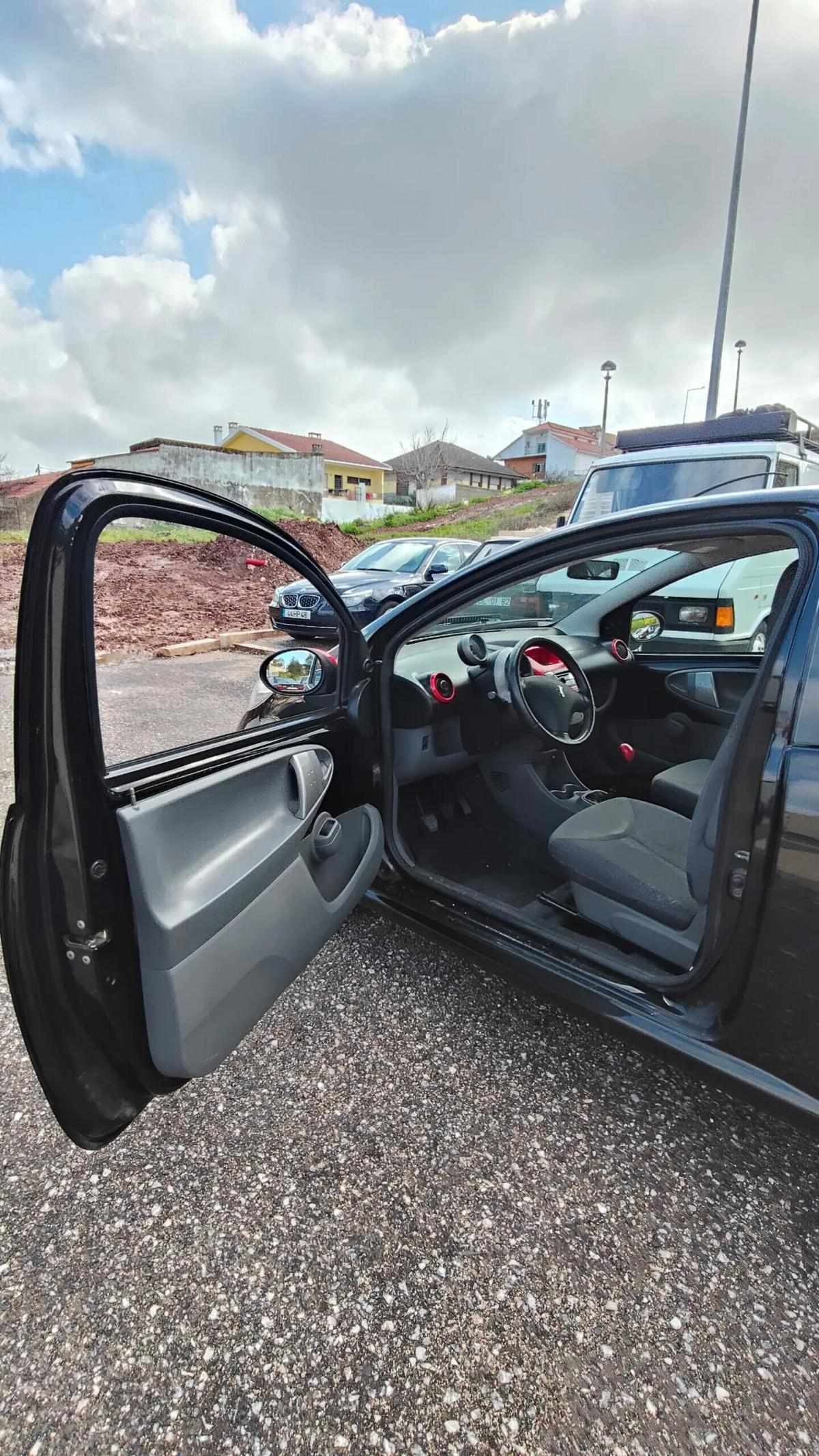 peugeot-107-2008-gasolina-1000cc