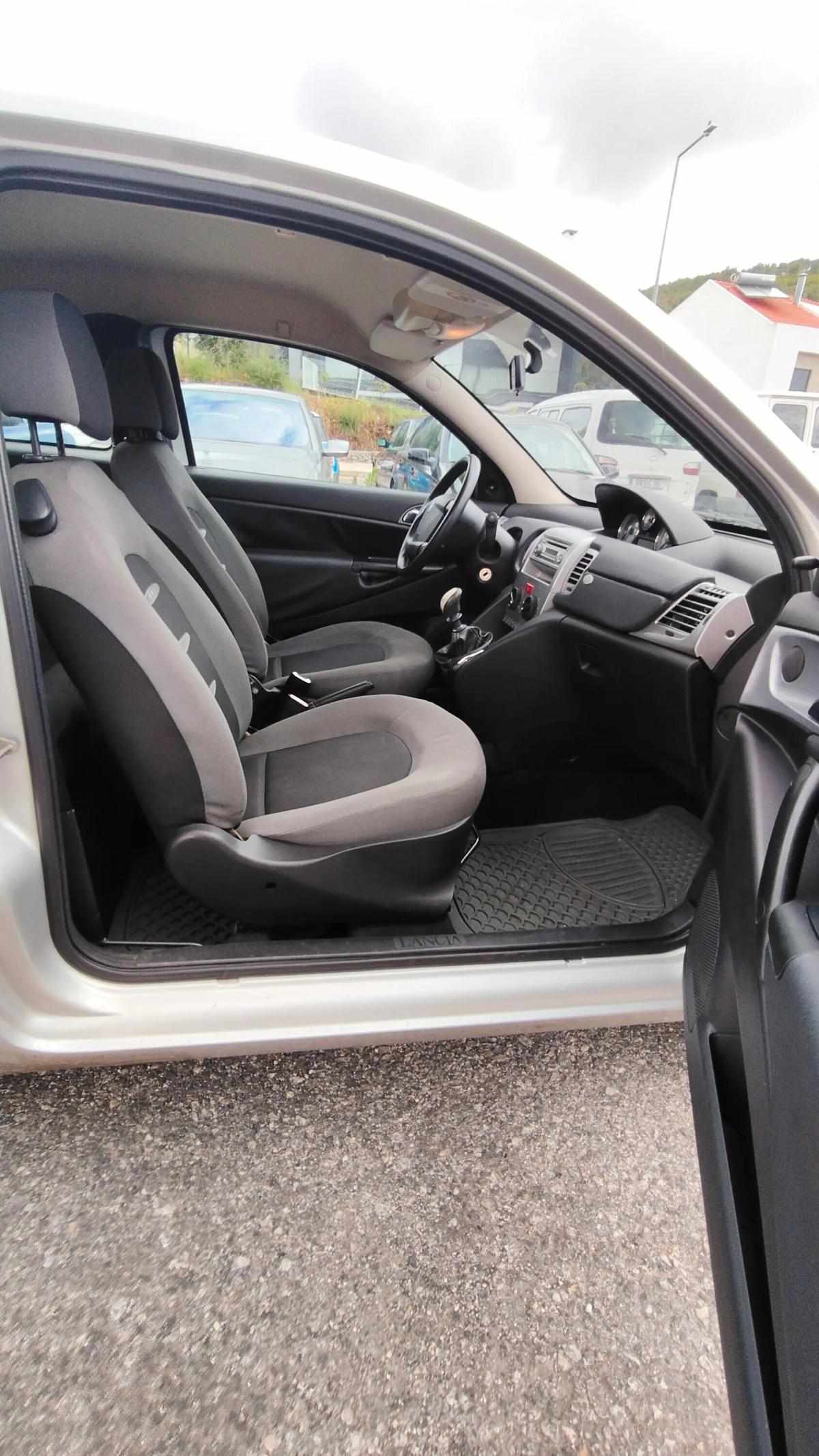 lancia-ypsilon-2007-gasolina-1200cc