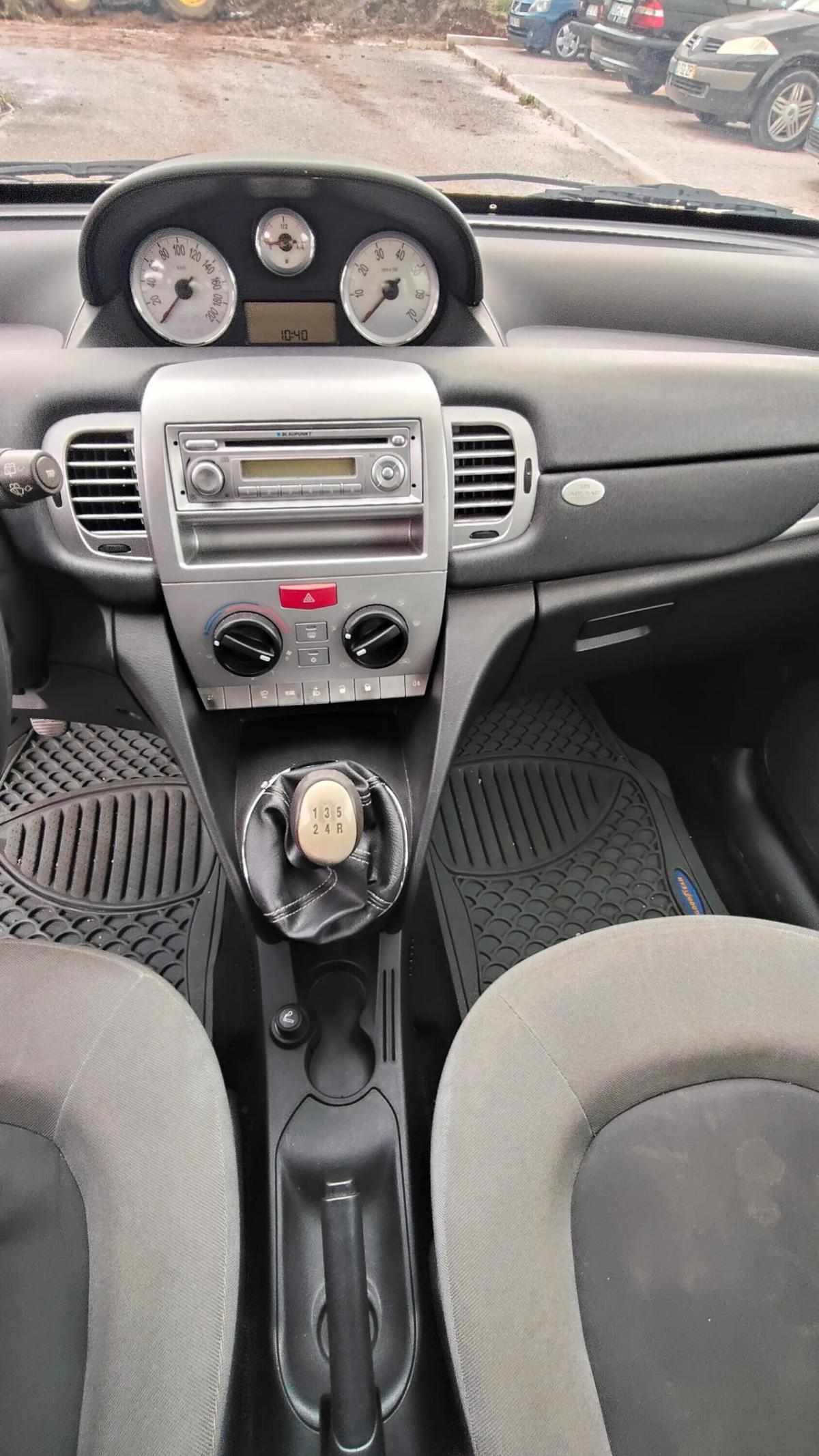 lancia-ypsilon-2007-gasolina-1200cc