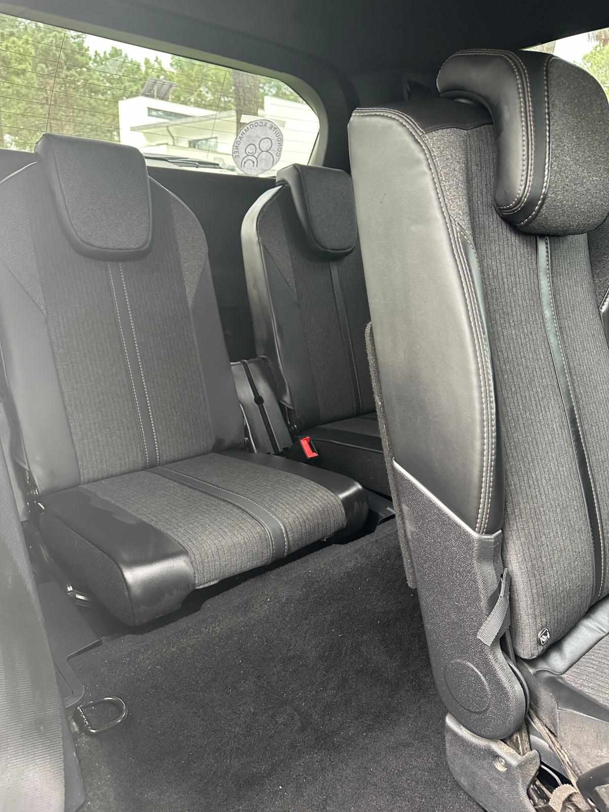 peugeot-5008-2017-gasolina-1199cc