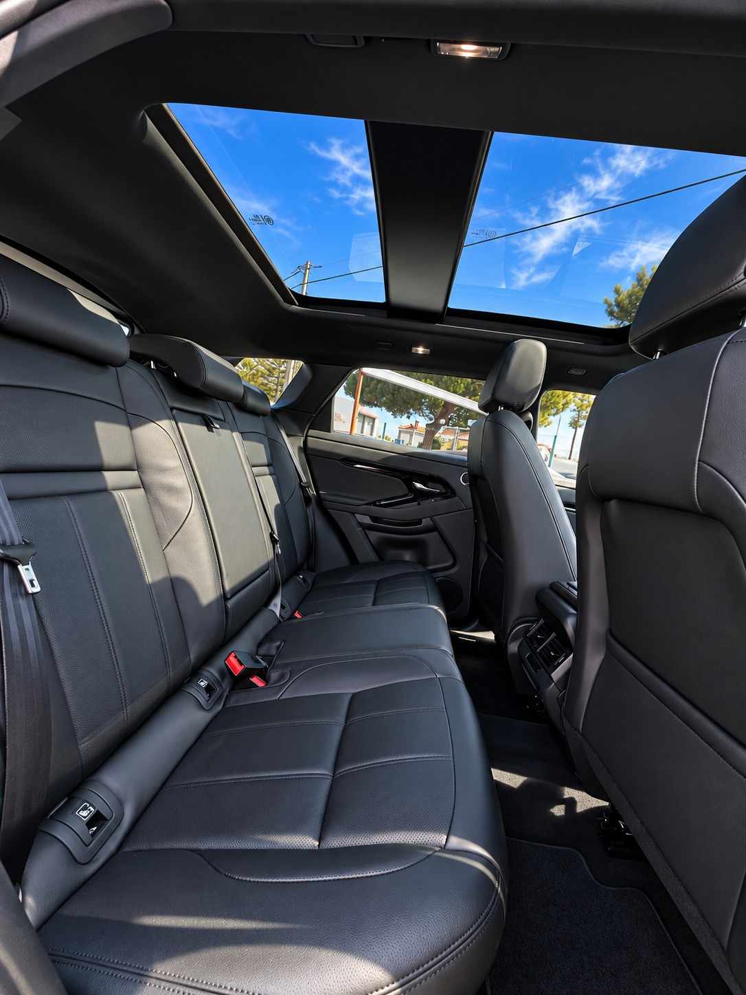 land-rover-range-rover-evoque-2024-hibrido-a-gasolina-1498cc