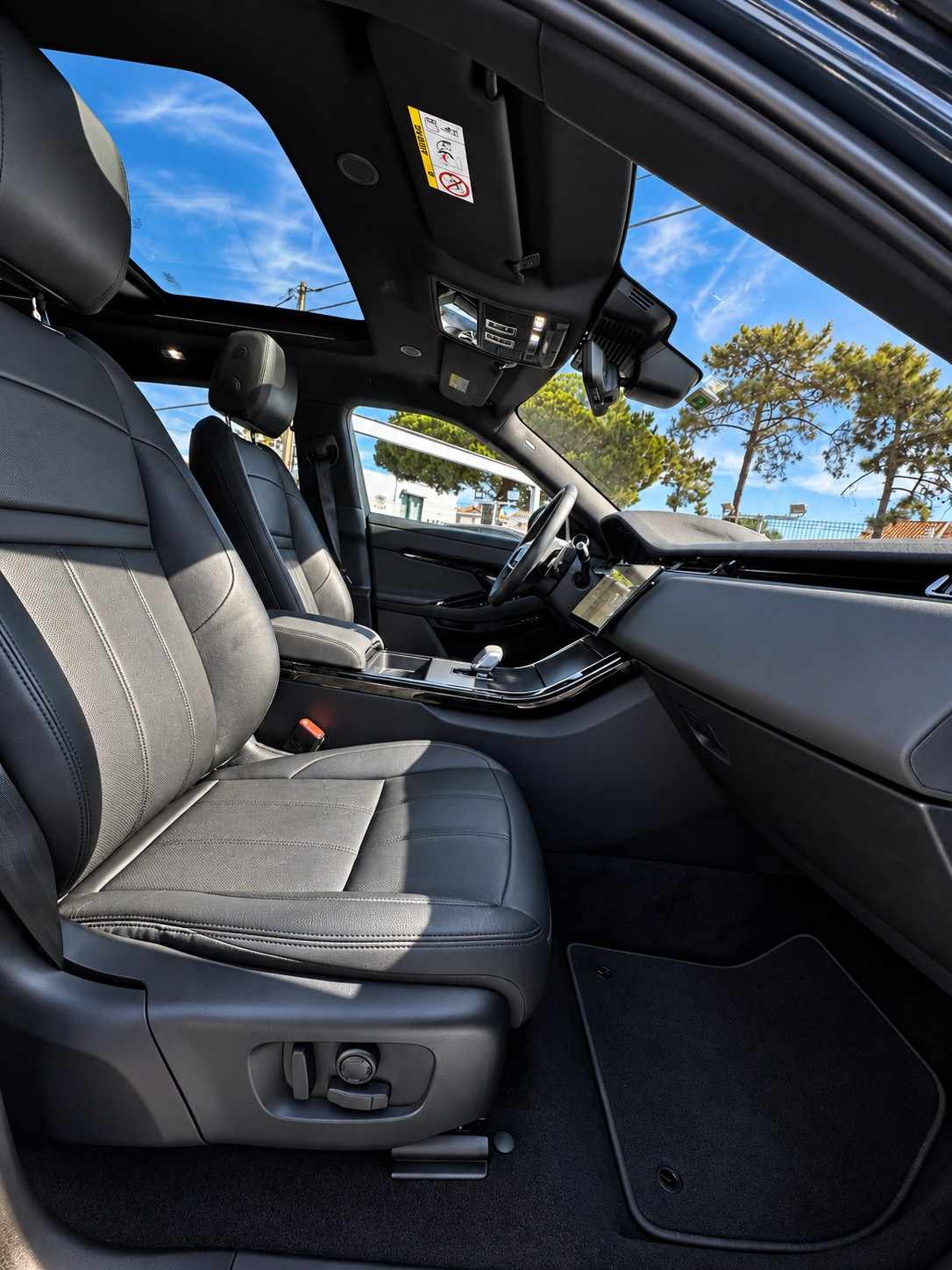 land-rover-range-rover-evoque-2024-hibrido-a-gasolina-1498cc
