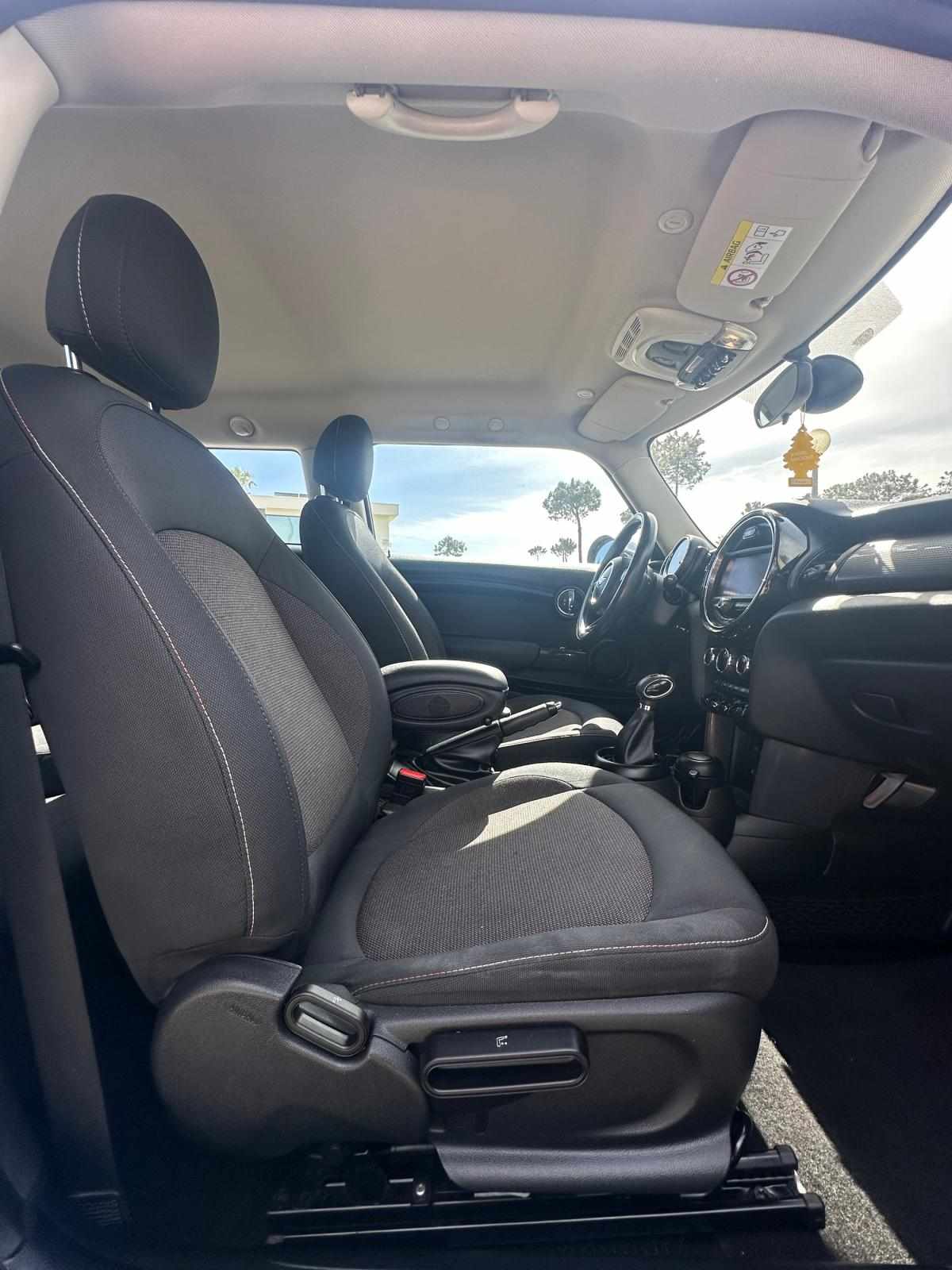 mini-cooper-2015-gasolina-1499cc