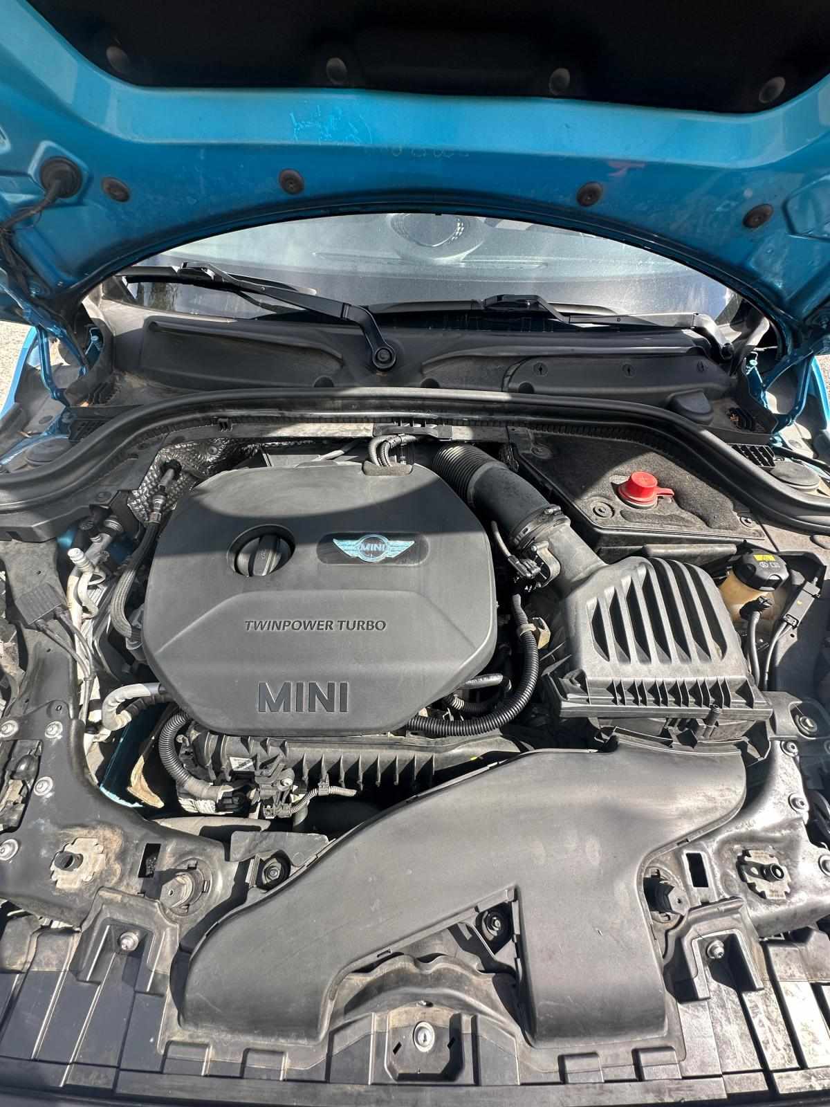 mini-cooper-2015-gasolina-1499cc