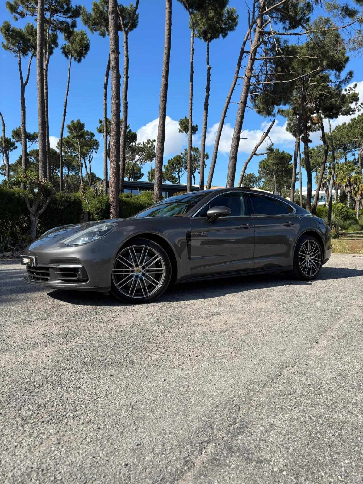 porsche-panamera-2018-hibrido-a-gasolina-2894cc