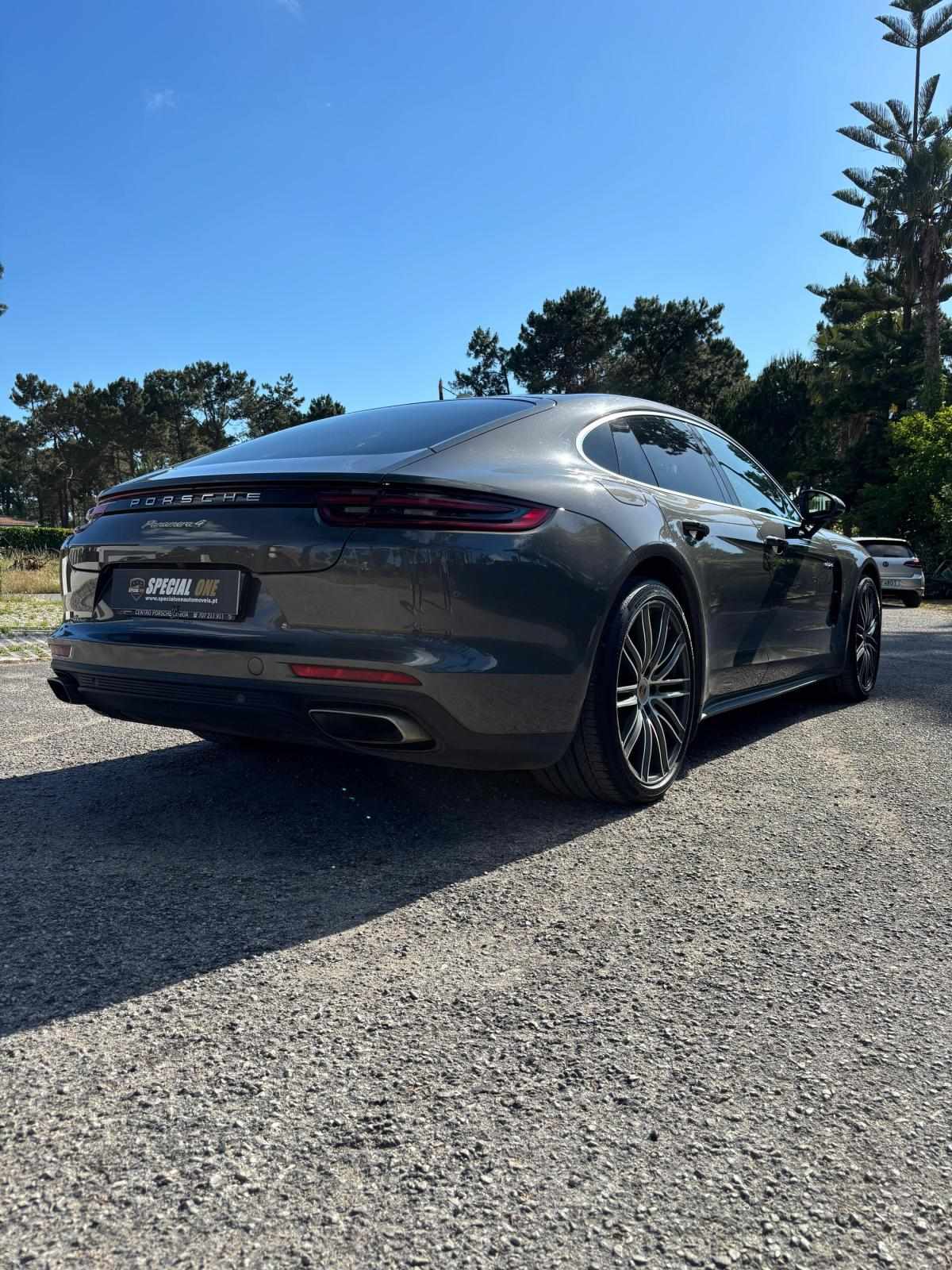 porsche-panamera-2018-hibrido-a-gasolina-2894cc