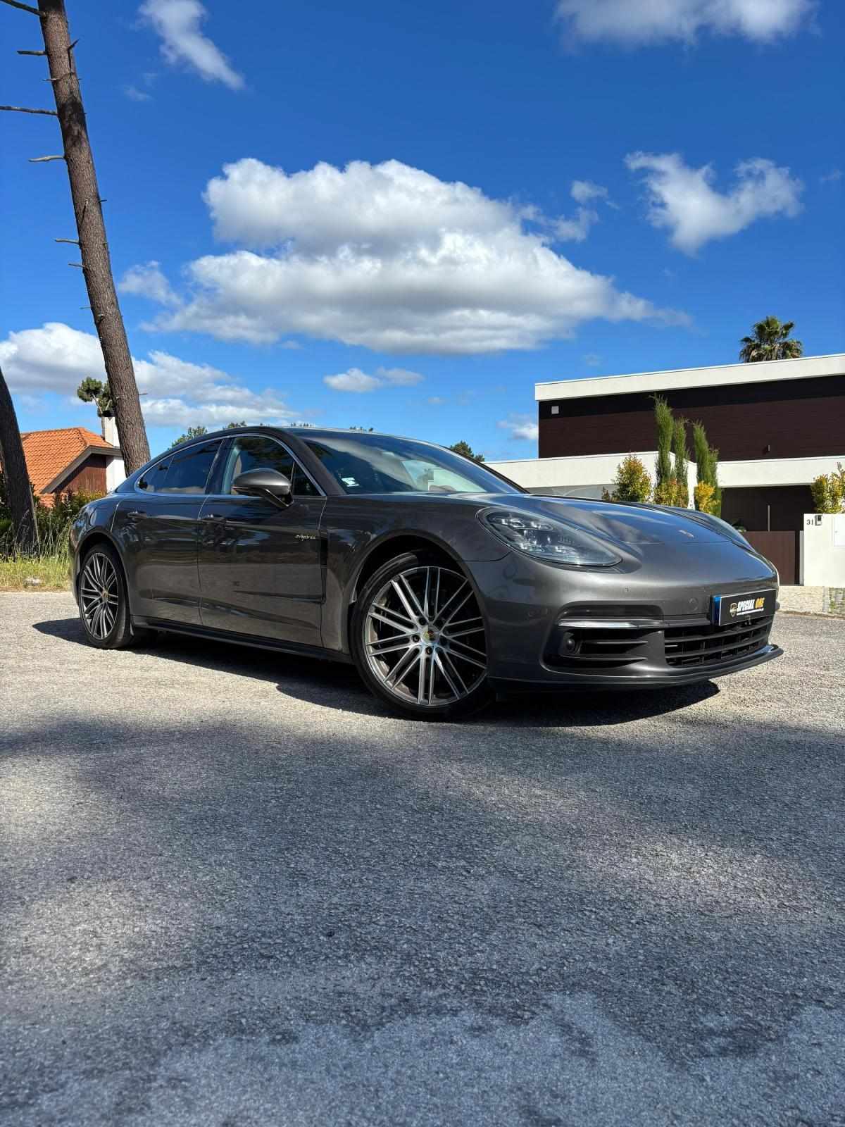 porsche-panamera-2018-hibrido-a-gasolina-2894cc