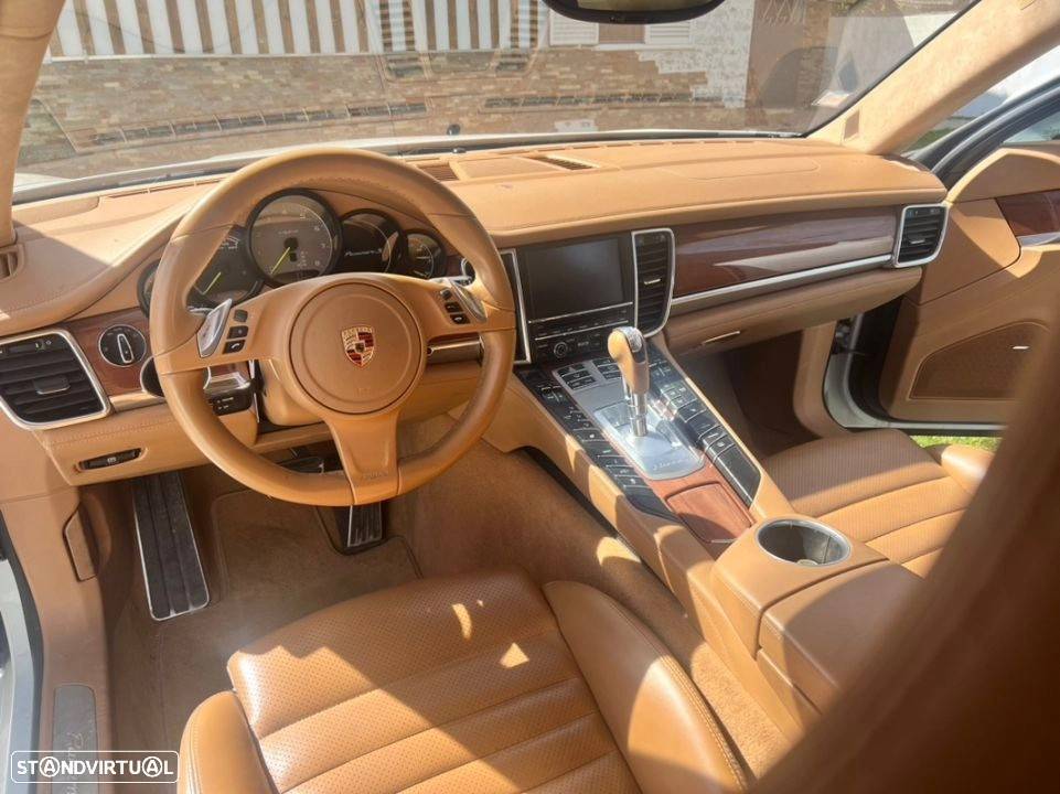 porsche-panamera-2014-hibrido-a-gasolina-2995cc