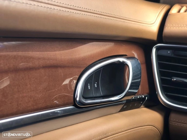 porsche-panamera-2014-hibrido-a-gasolina-2995cc