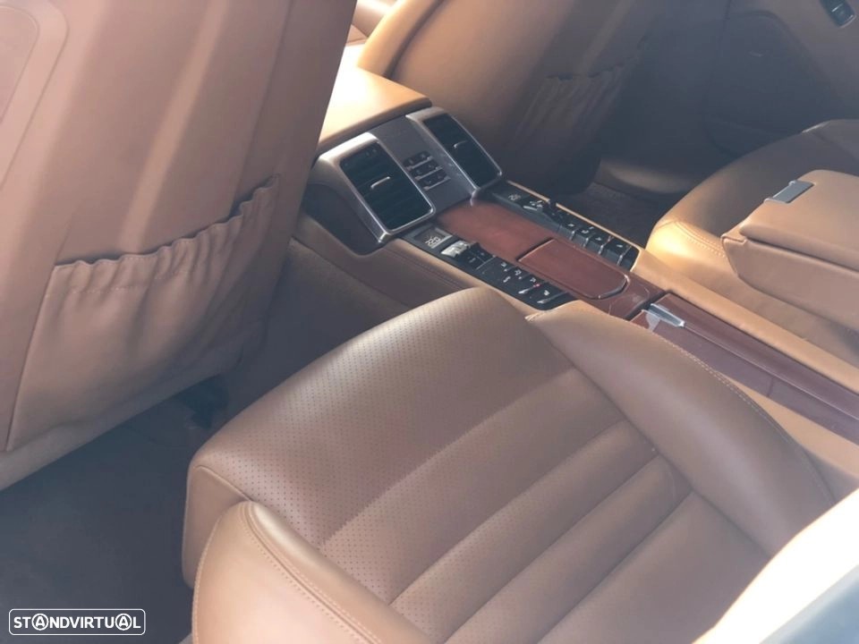 porsche-panamera-2014-hibrido-a-gasolina-2995cc