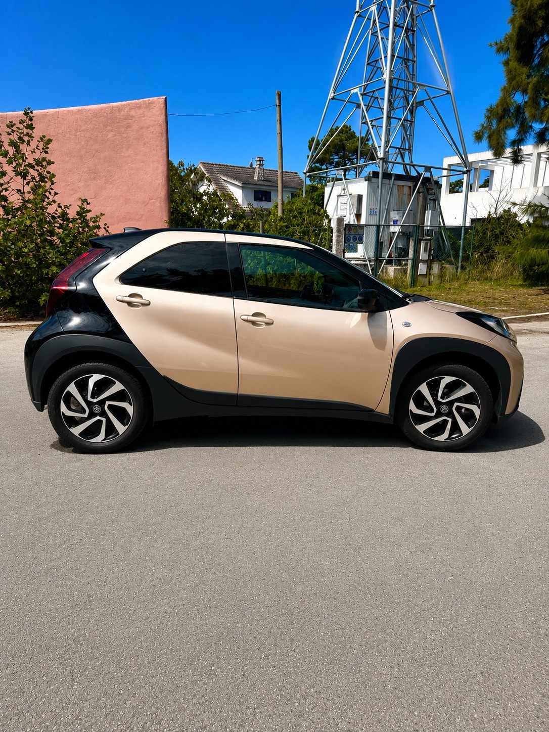 toyota-aygo-x-2024-gasolina-998cc