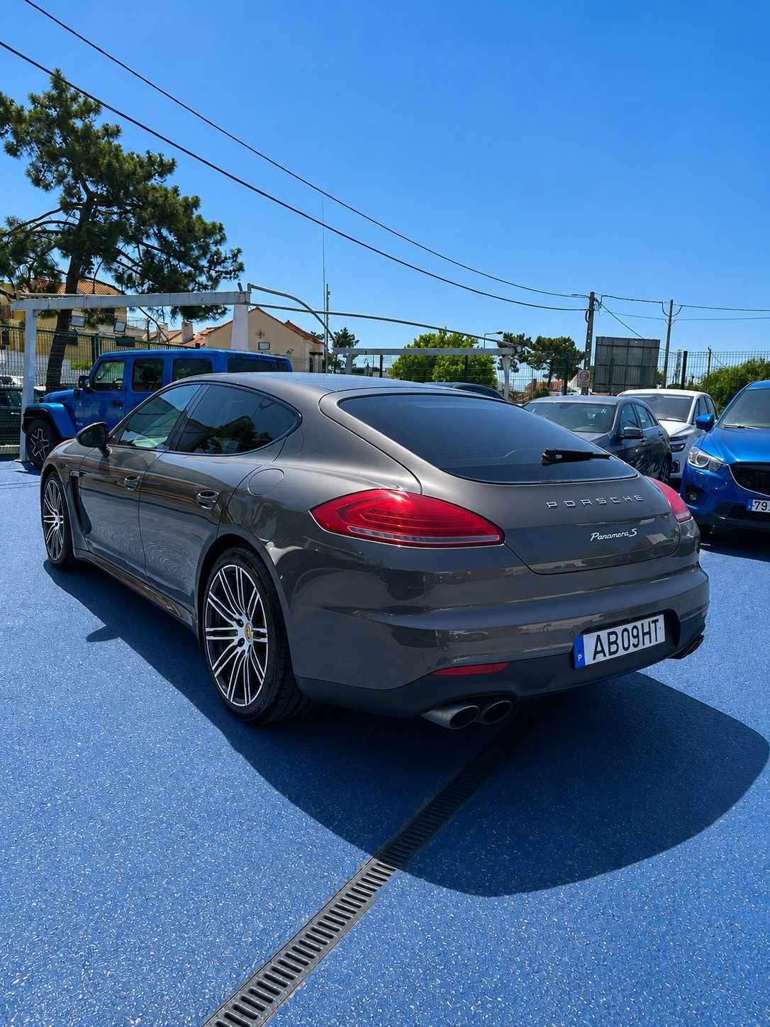 porsche-panamera-2013-hibrido-a-gasolina-2995cc