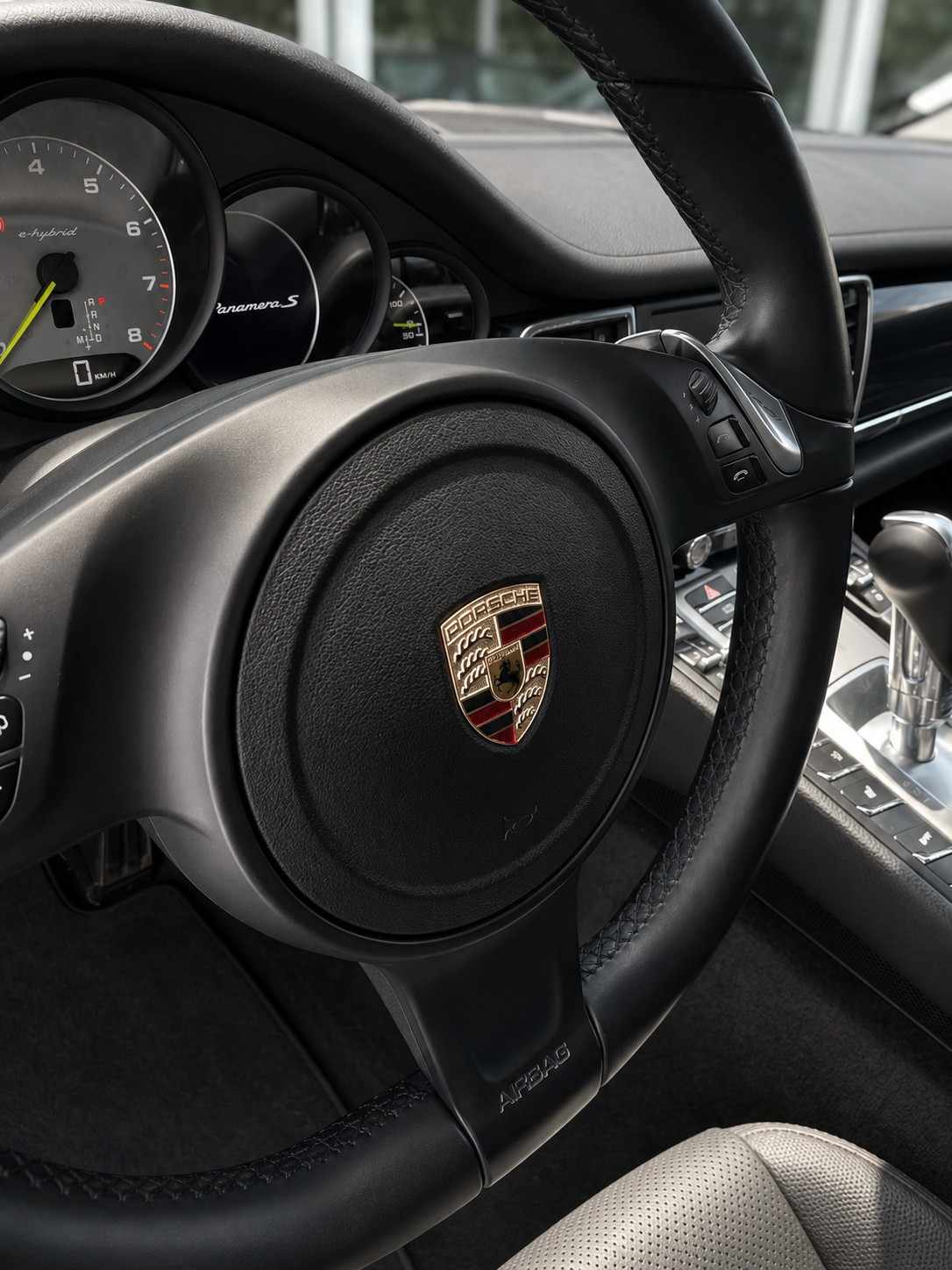 porsche-panamera-2013-hibrido-a-gasolina-2995cc