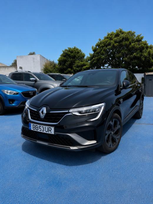 renault-arkana-2023-hibrido-a-gasolina-1598cc