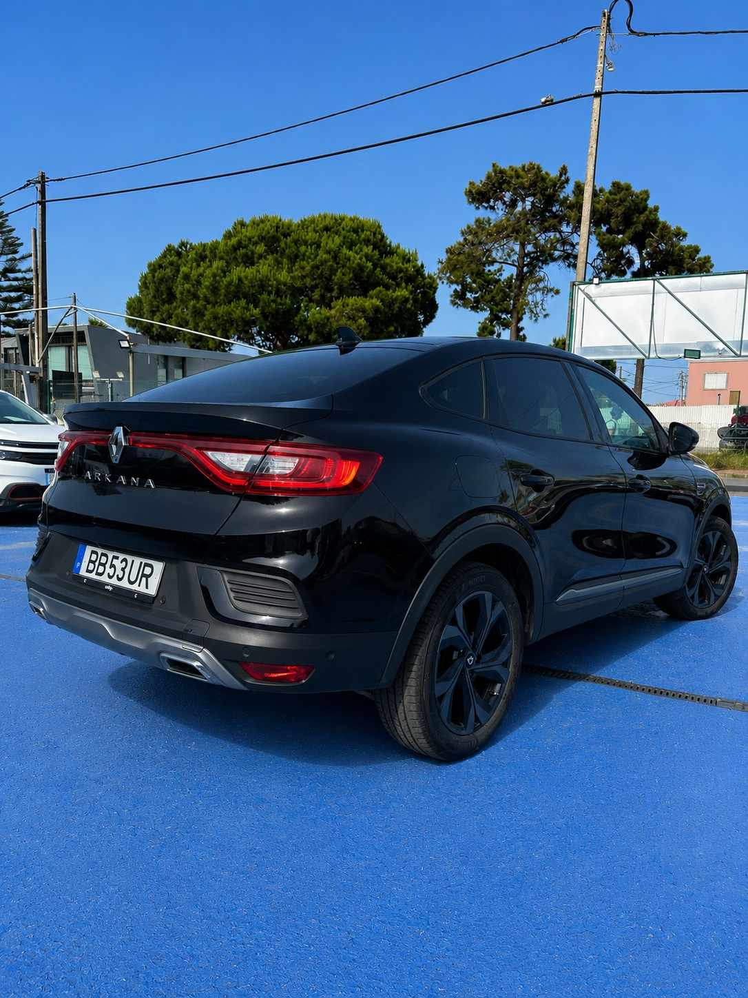 renault-arkana-2023-hibrido-a-gasolina-1598cc