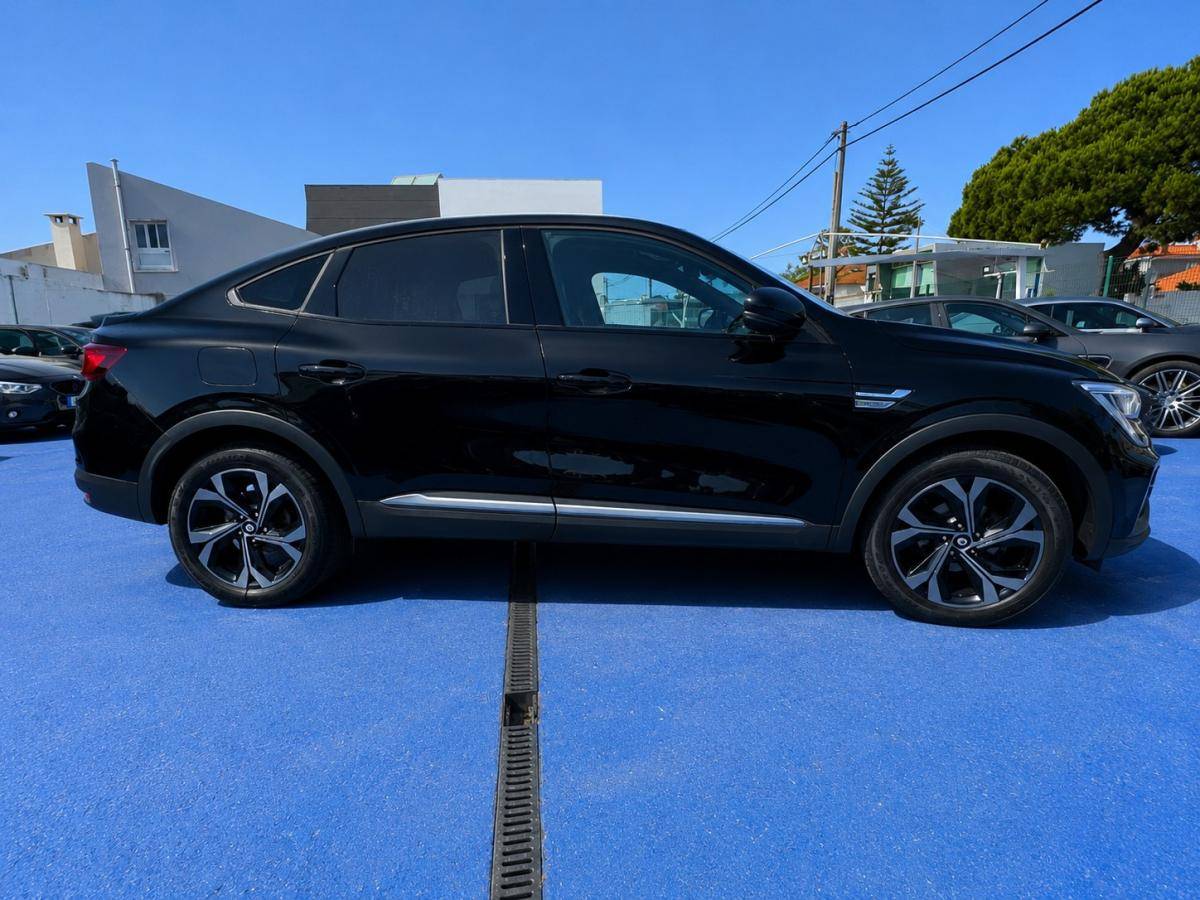 renault-arkana-2023-hibrido-a-gasolina-1598cc