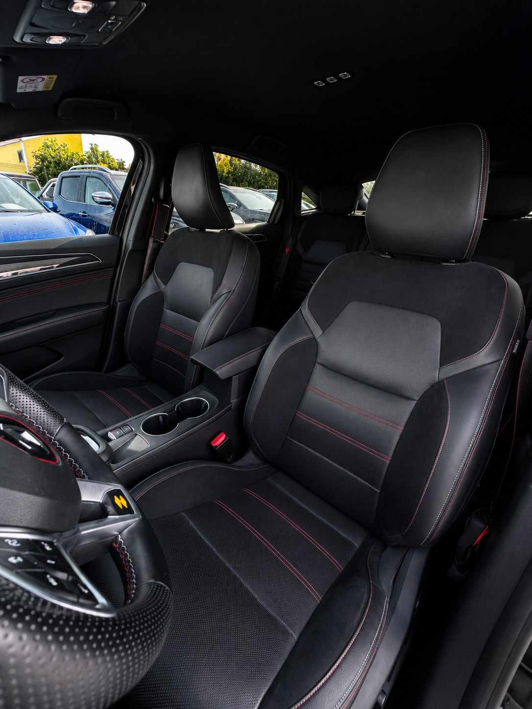 renault-arkana-2023-hibrido-a-gasolina-1598cc