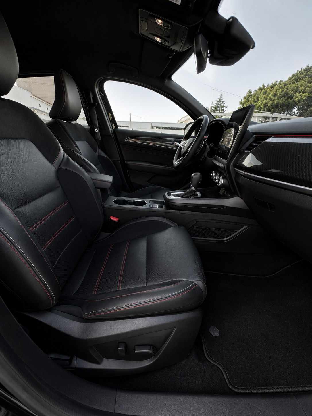 renault-arkana-2023-hibrido-a-gasolina-1598cc