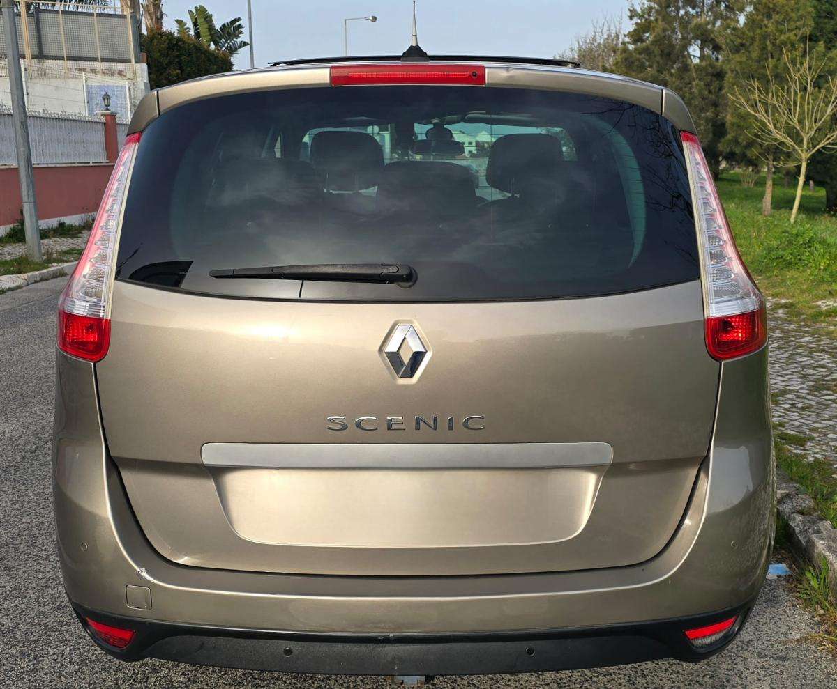 renault-scenic-2011-diesel-1461cc