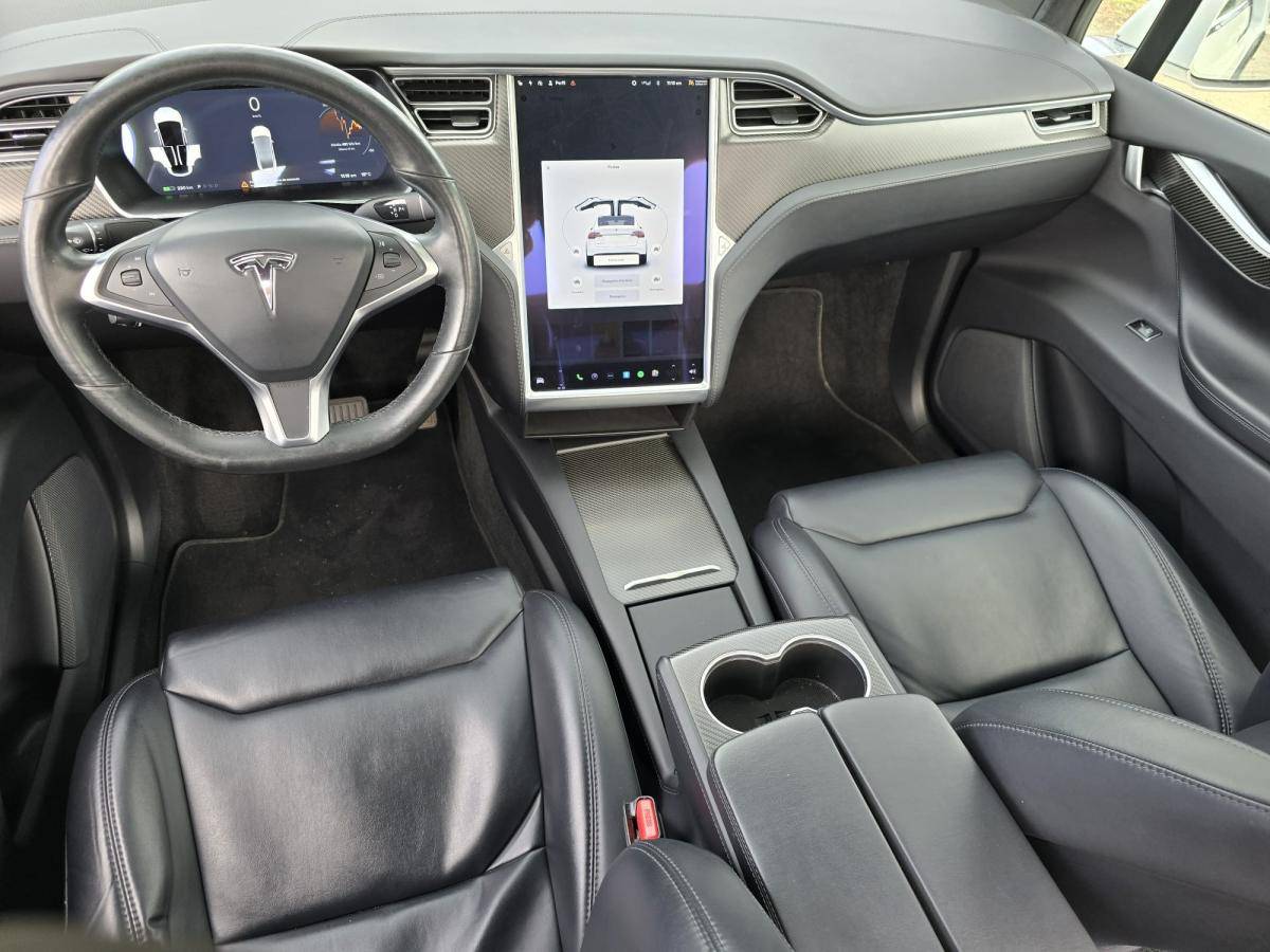 tesla-model-x-2018-eletrico-500cc