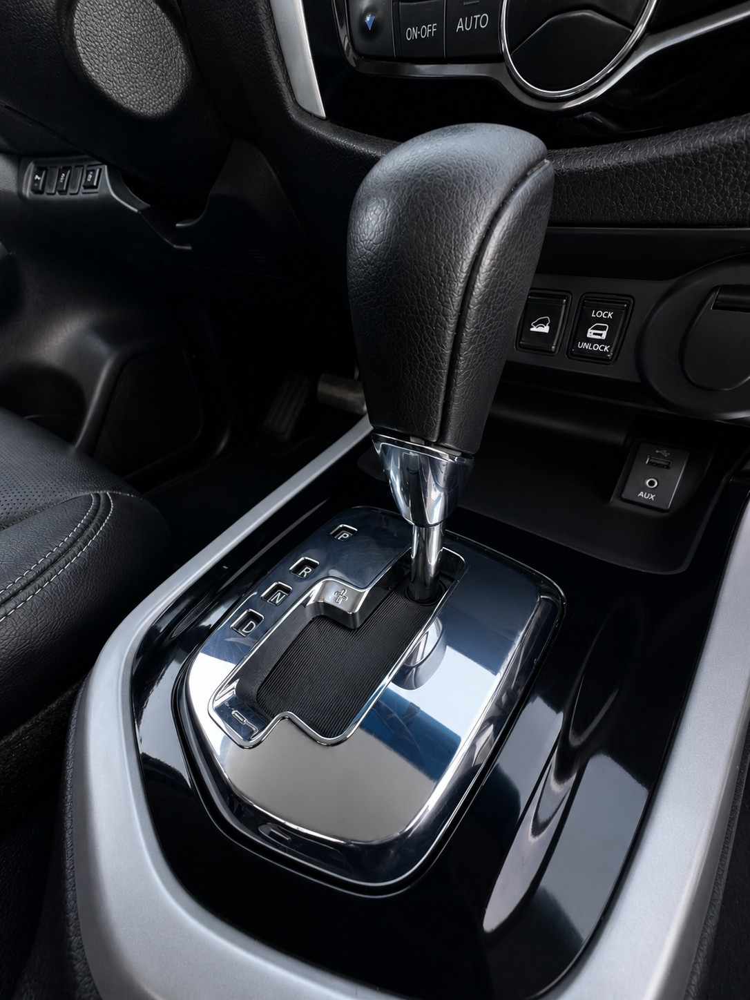 nissan-navara-2016-diesel-2298cc