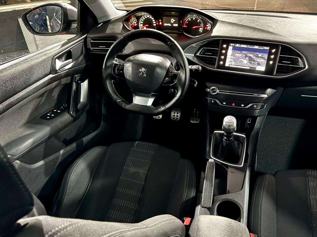 peugeot-308-sw-2015-diesel-1560cc