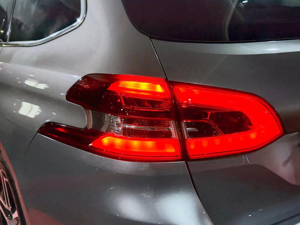 peugeot-308-sw-2015-diesel-1560cc