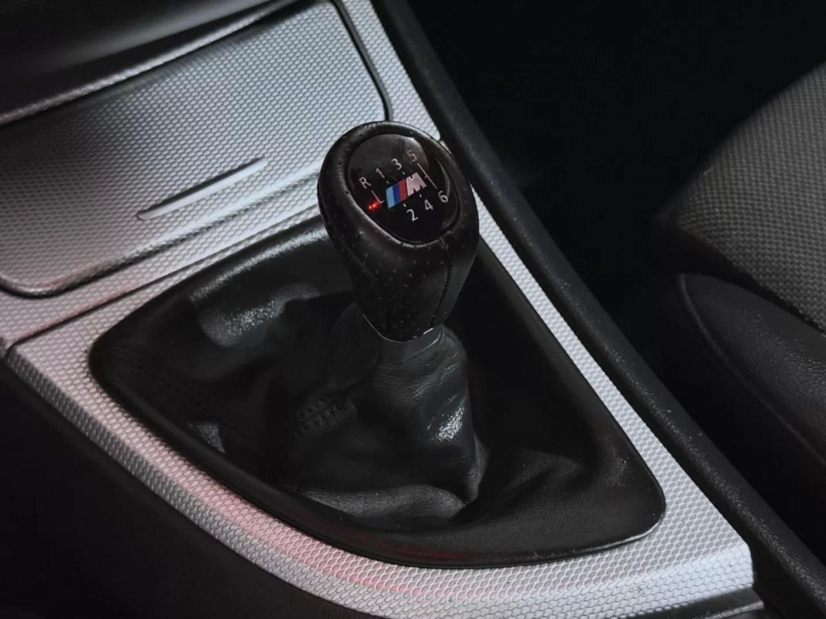 bmw-serie-1-2009-diesel-1995cc