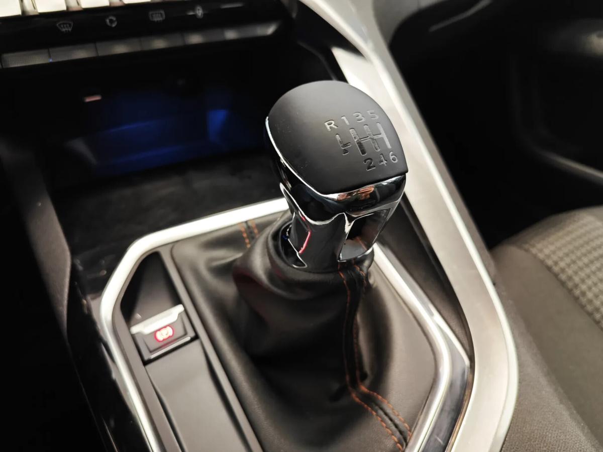 peugeot-3008-2018-diesel-1499cc