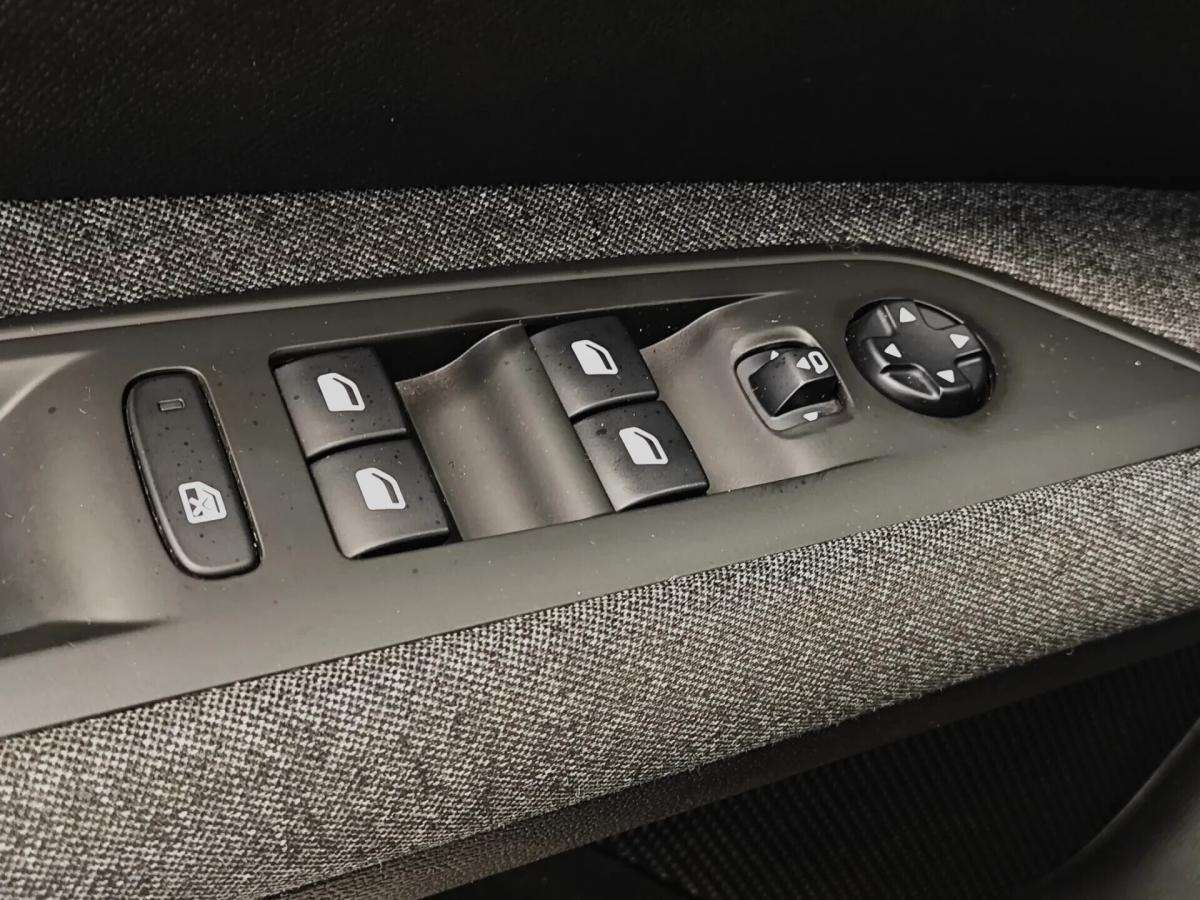 peugeot-3008-2018-diesel-1499cc