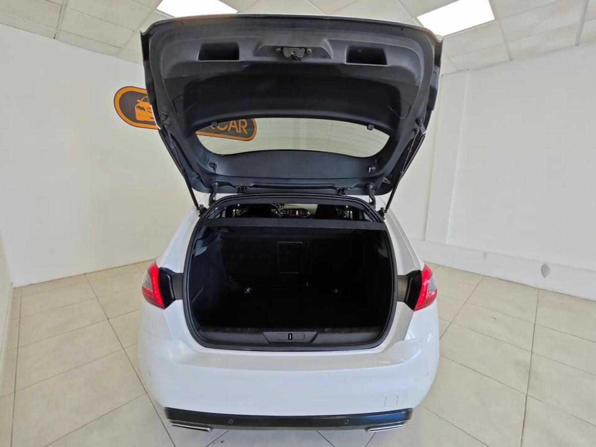 peugeot-308-2018-gasolina-1199cc