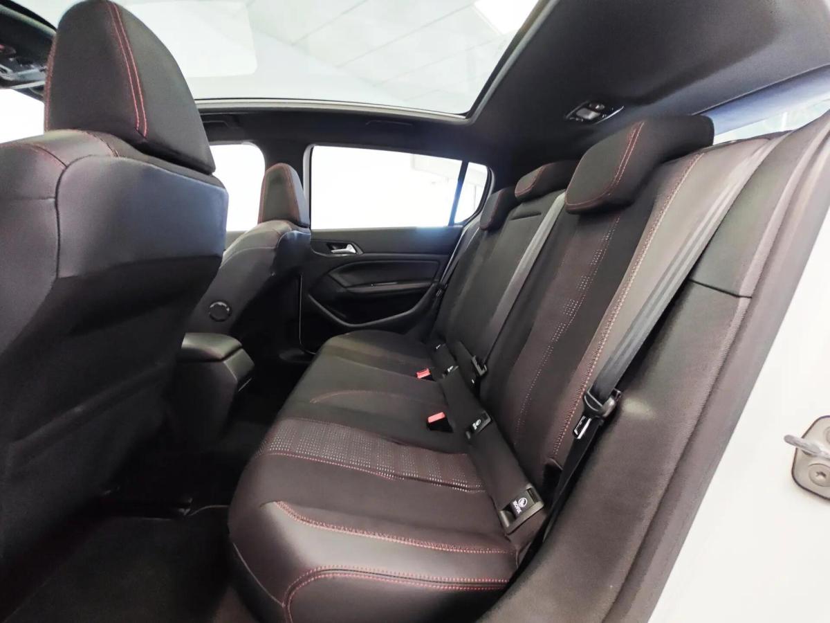 peugeot-308-2018-gasolina-1199cc