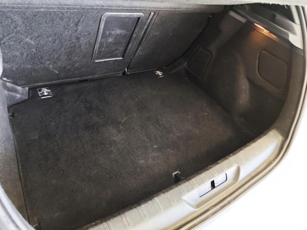 peugeot-308-2018-gasolina-1199cc