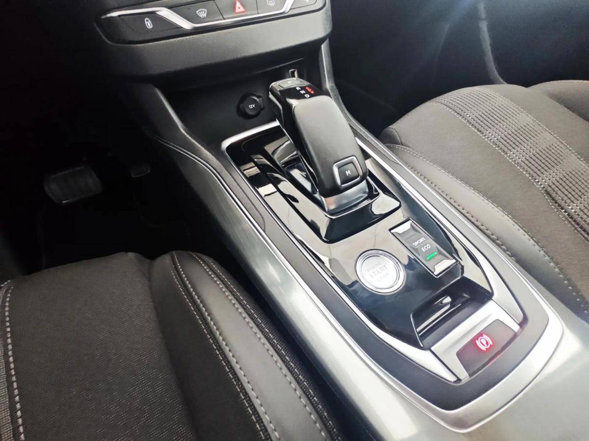 peugeot-308-2019-gasolina-1199cc