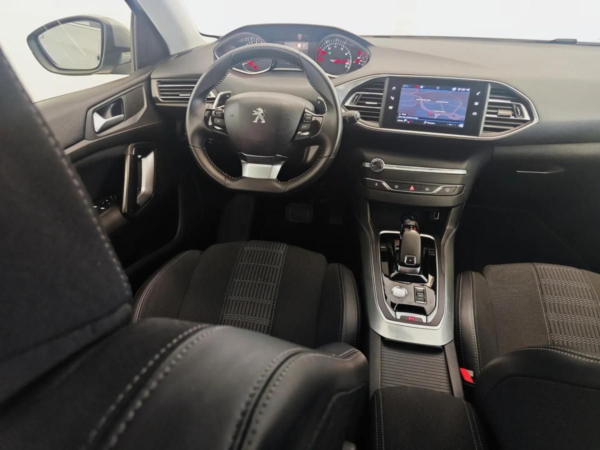 peugeot-308-2019-gasolina-1199cc