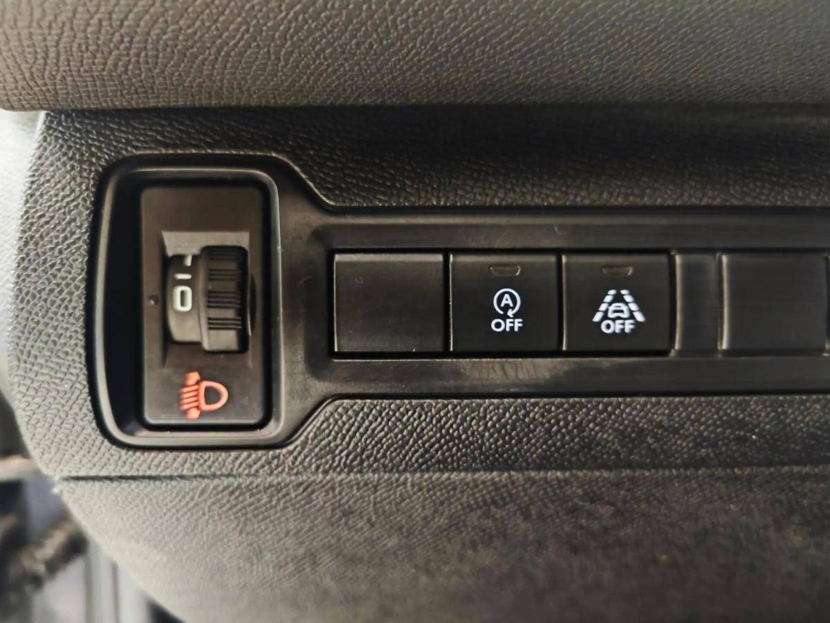 peugeot-308-2019-gasolina-1199cc