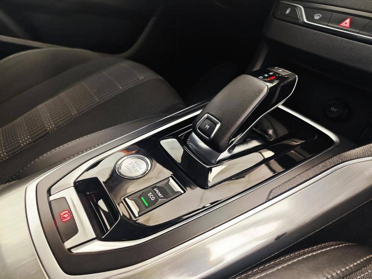 peugeot-308-2019-gasolina-1199cc