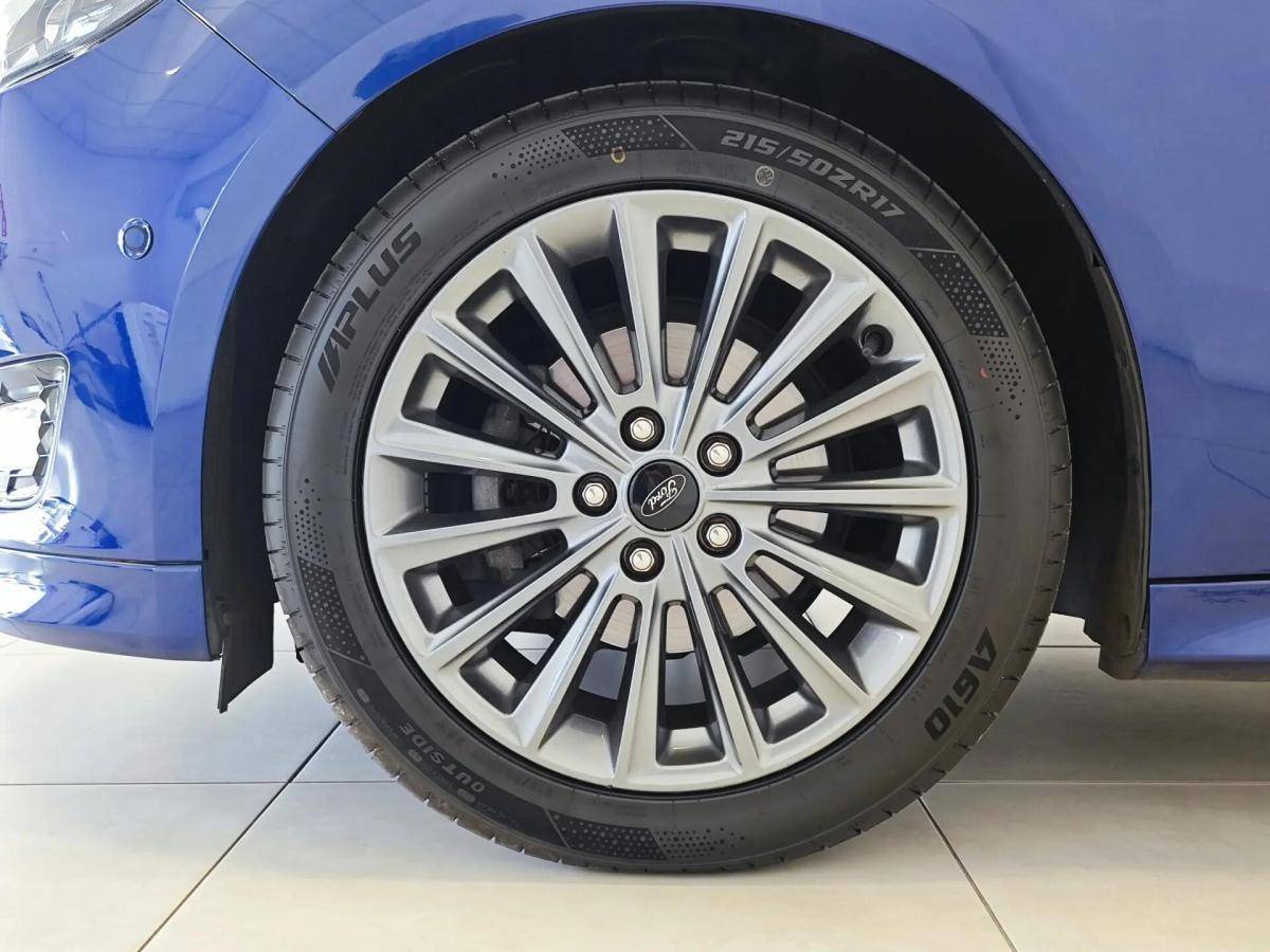 ford-focus-2018-gasolina-998cc