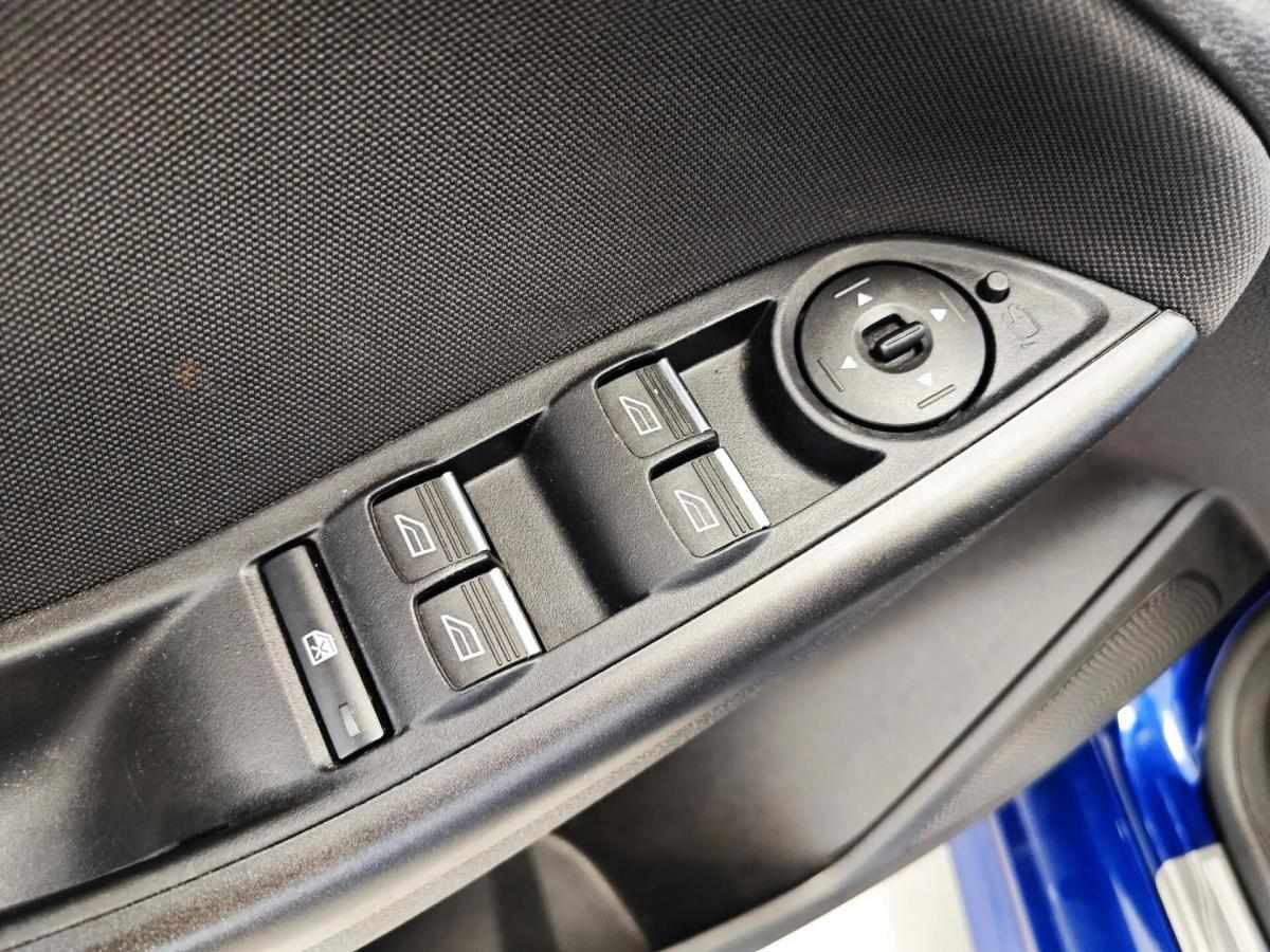 ford-focus-2018-gasolina-998cc