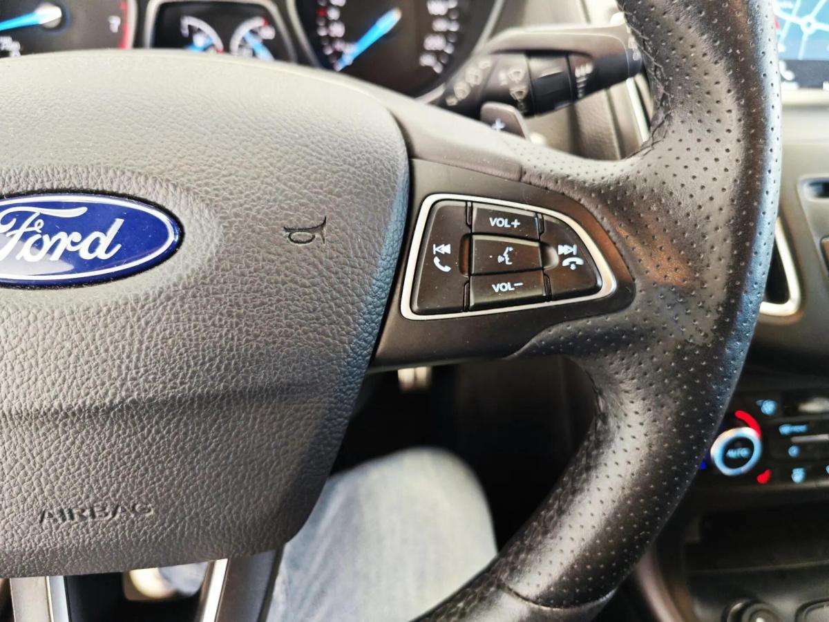 ford-focus-2018-gasolina-998cc