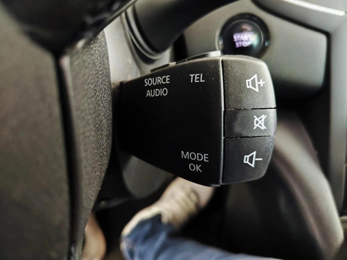 renault-megane-2017-gasolina-1197cc
