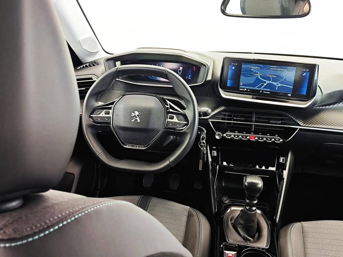 peugeot-208-2023-gasolina-1199cc