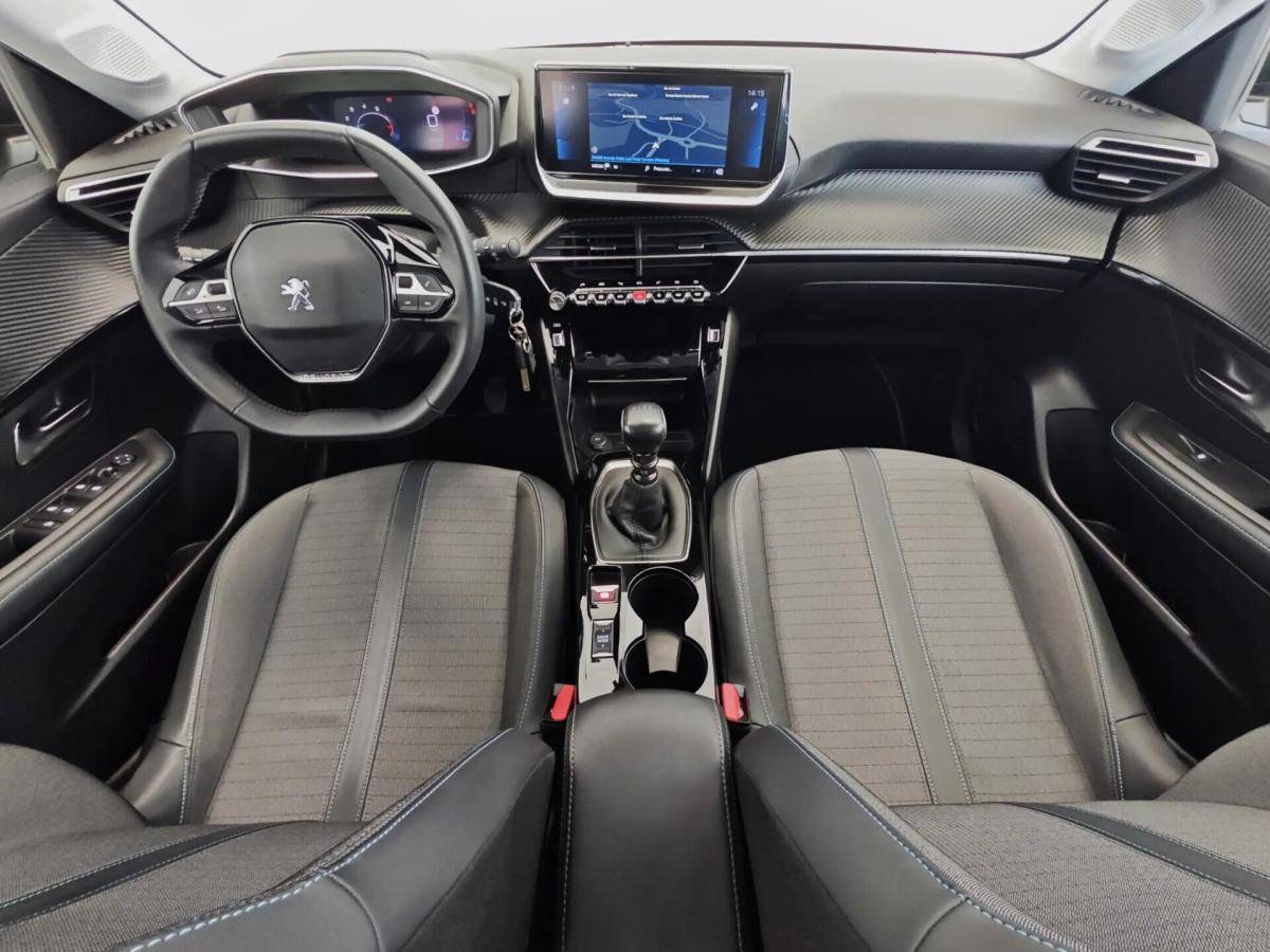 peugeot-208-2023-gasolina-1199cc