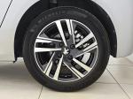 peugeot-208-2023-gasolina-1199cc