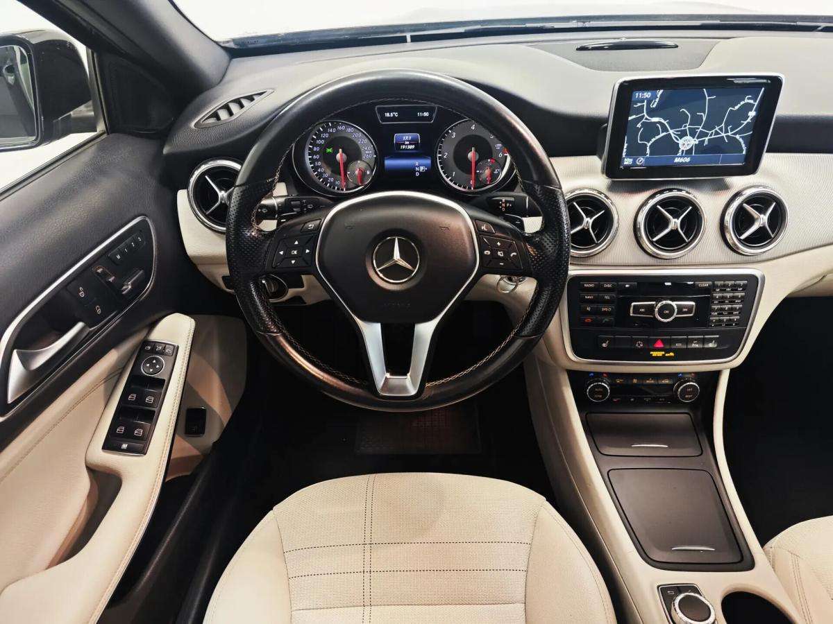 mercedes-benz-gla-200-cdi-2014-diesel-2143cc