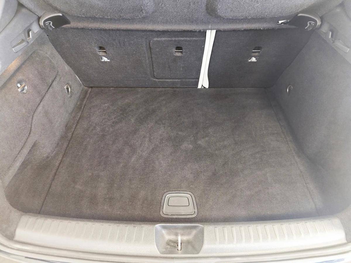 mercedes-benz-gla-200-cdi-2014-diesel-2143cc