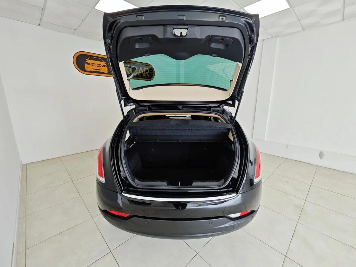 lancia-delta-2008-diesel-1598cc