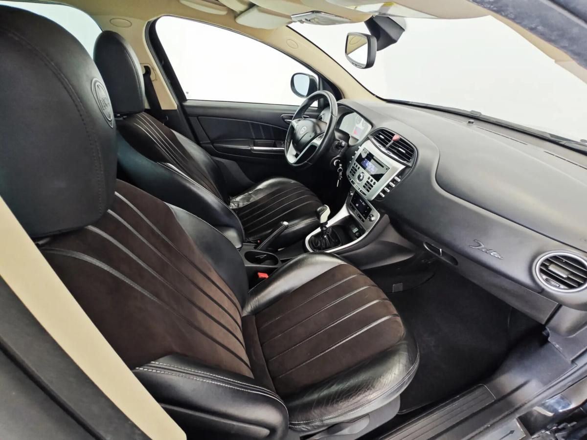 lancia-delta-2008-diesel-1598cc